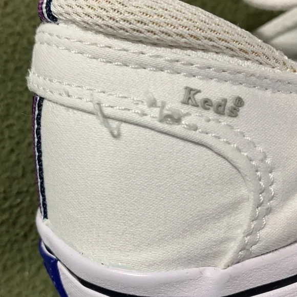 GUC Keds white shoes.  Size 8.5 - Picture 10 of 12